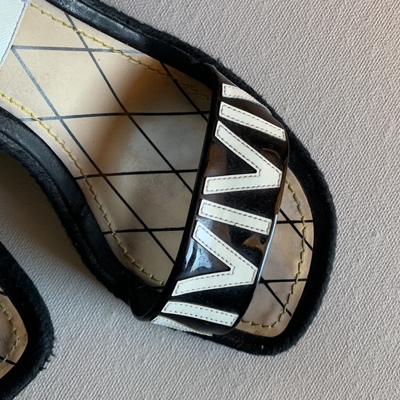 Louis Vuitton wedge sandals - Picture 3 of 11